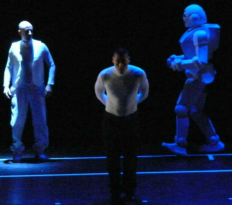 indro58.jpg (207107 octets)